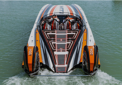 Performance boat idling on green water